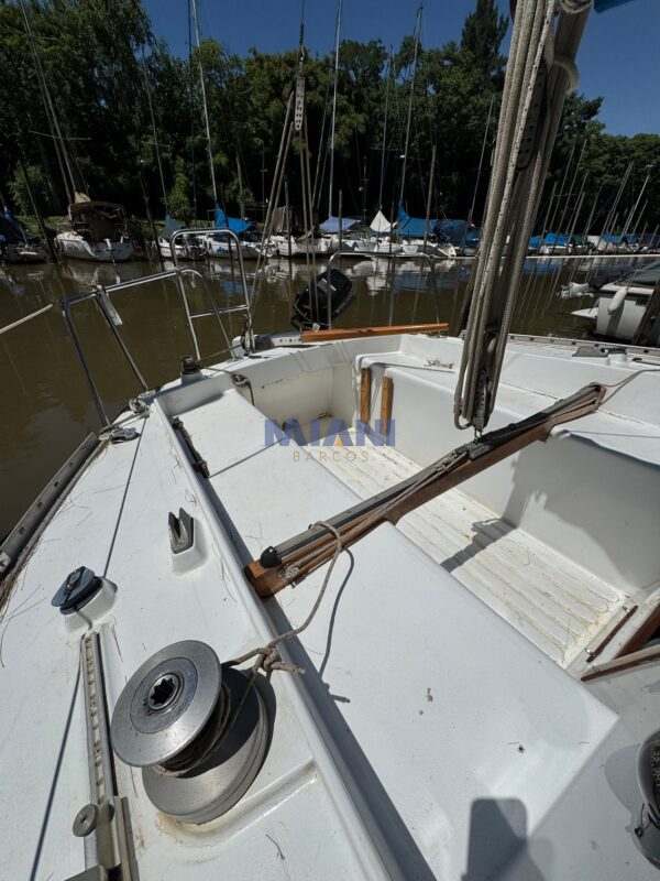 velero Limbo 21 con motor Parsun 9.8hp. Ideal primer barco. en venta en @mianibarcos