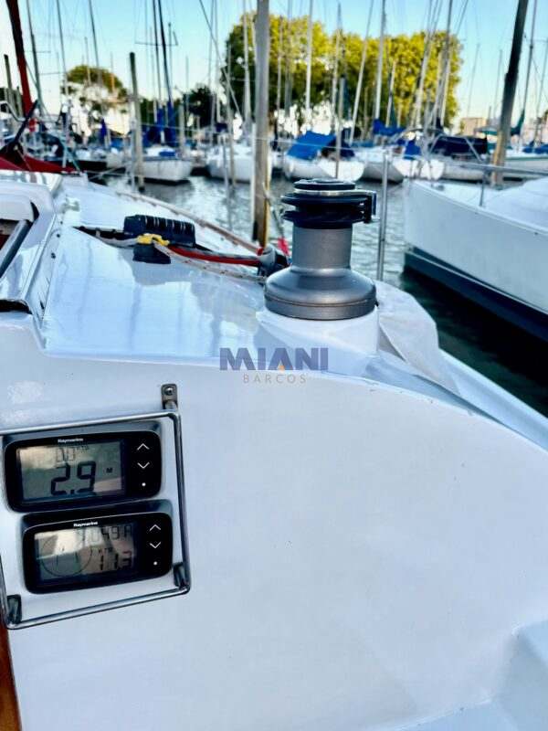 velero Albatros 950 con motor Honda 20hp 4T. en venta @mianibarcos