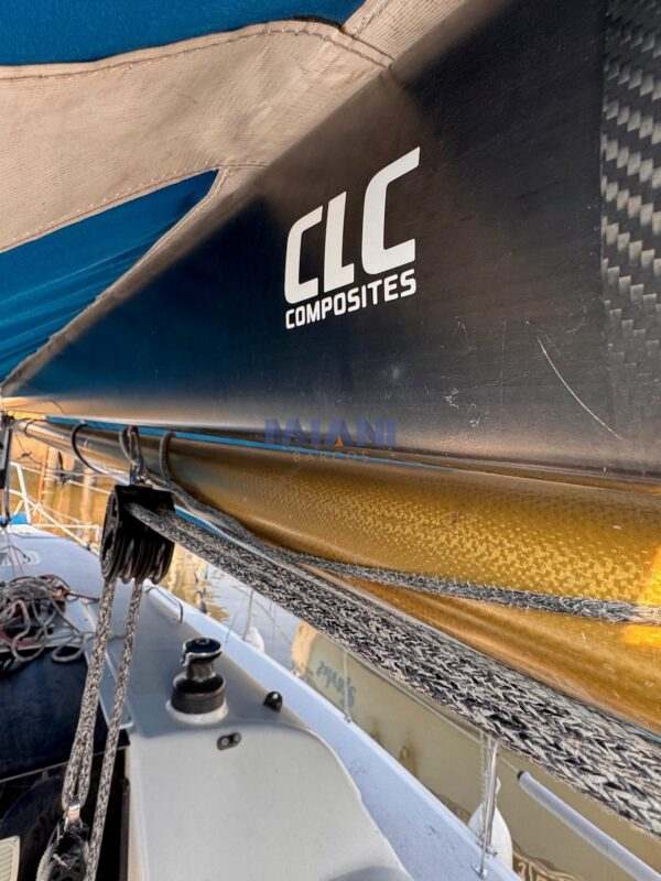 El mejor Cörum 300 en venta: velas North Sails carbono-kevlar, electrónica B&G, motor Yanmar, y componentes de carbono (timón, botavara, tangón). Impecable estado, listo para dominar regatas. ¡Oportunidad única! @mianibarcos