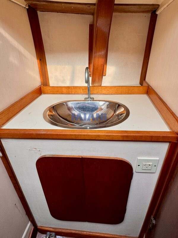 velero Plenamar 30 con motor Yanmar 15hp diesel. en venta @mianibarcos