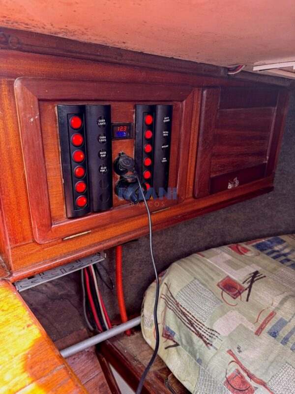 velero Plenamar 30 con motor Yanmar 15hp diesel. en venta @mianibarcos