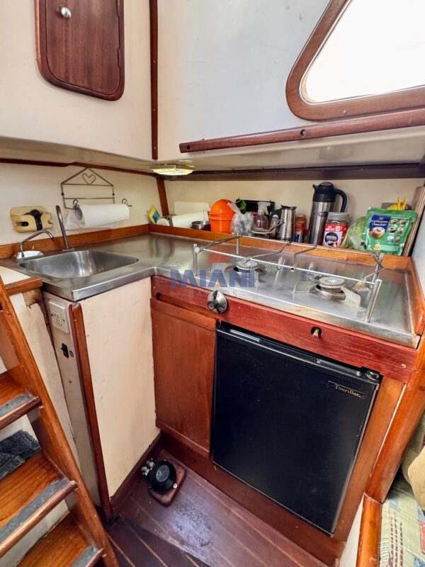 velero Plenamar 30 con motor Yanmar 15hp diesel. en venta @mianibarcos