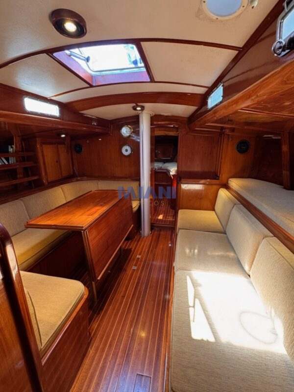 velero F&C 44, construido y diseñado por German Frers. en venta @mianibarcos