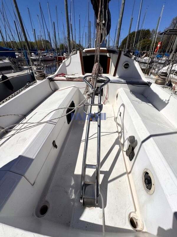 velero Sailor 875 diseño Frers, motor Vetus 16hp diesel. en venta @mianibarcos