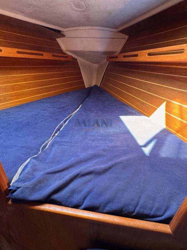 velero Sailor 875 diseño Frers, motor Vetus 16hp diesel. en venta @mianibarcos