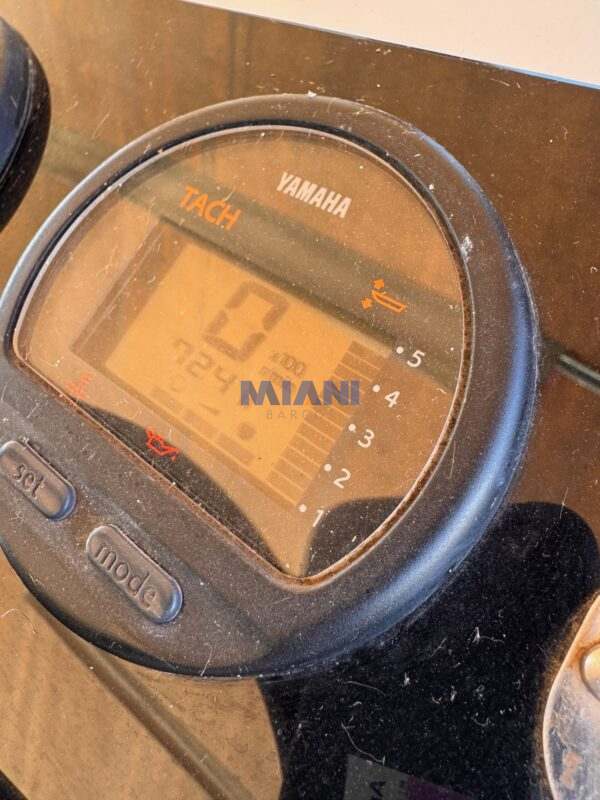 tracker cabinado Benavidez 700 con Yamaha 115hp. en venta @mianibarcos