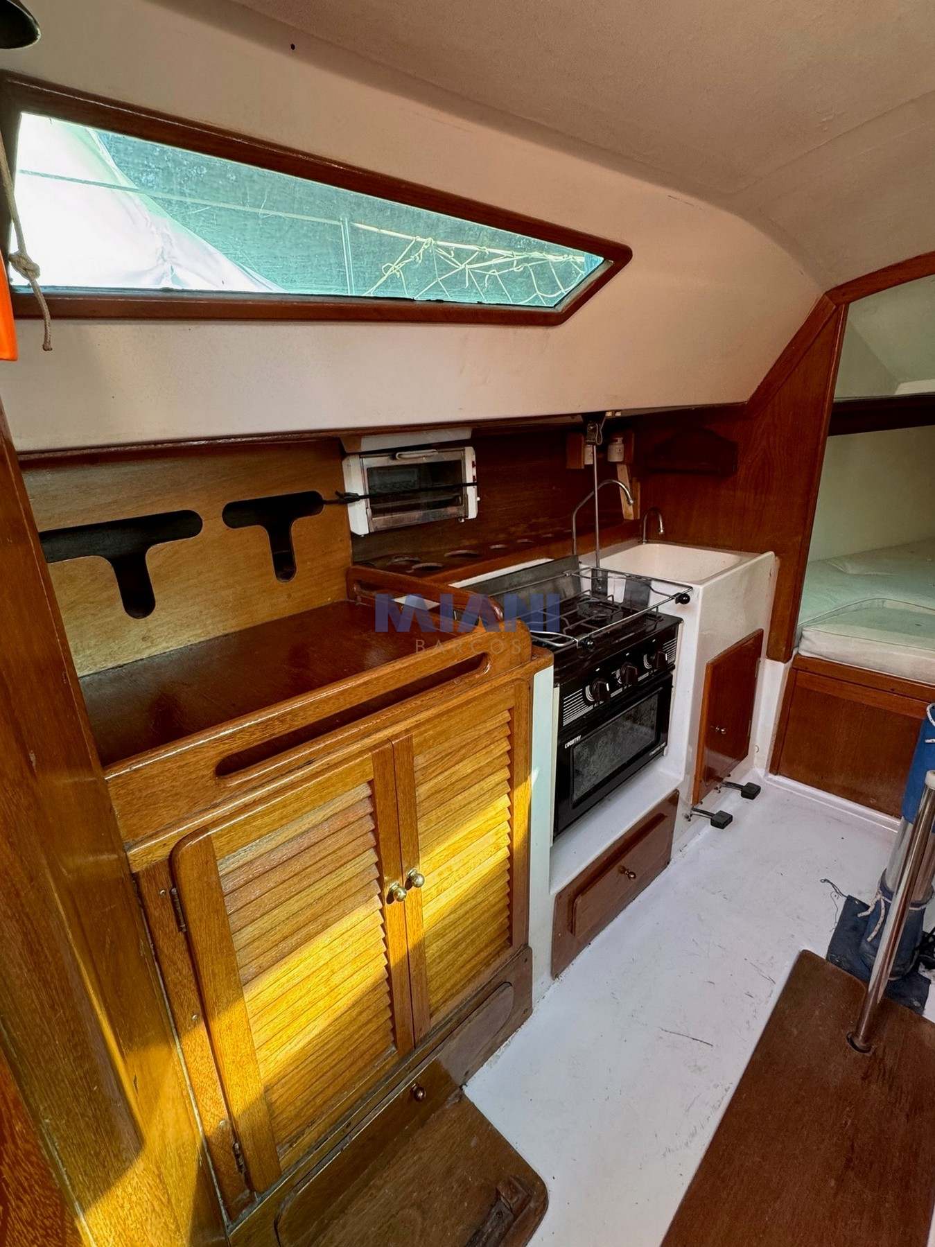 Plenamar 260 velero plenamar 260 con orza, motor Suzuki 15hp 4T. EN VENTA @mianibarcos