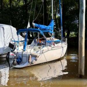 velero plenamar 260 con orza, motor Suzuki 15hp 4T. EN VENTA @mianibarcos