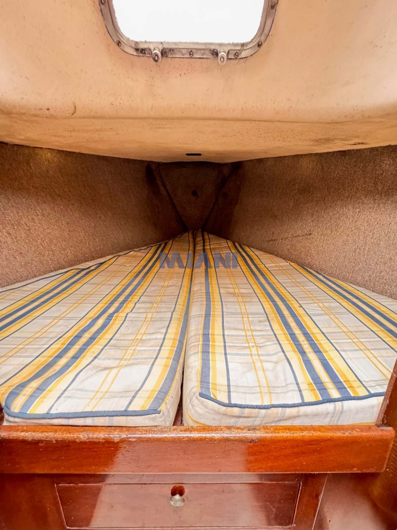 Bries serie 2 (7) velero Bries serie 2, vista de camarote de proa. amarrado en San Fernando BS As, en venta en @mianibarcos