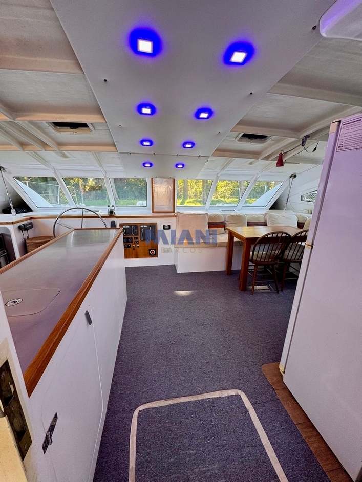 Catamaran Conte 46 (9) Catamaran Conte 46, amarra en San Fernando. en venta @mianibarcos. salon principal