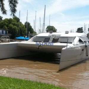 Catamaran Conte 46, amarra en San Fernando. en venta @mianibarcos. vista exterior de proa